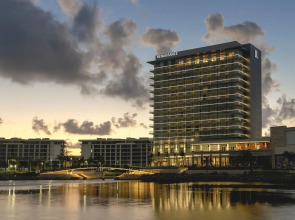 Renaissance Cancun Resort & Marina