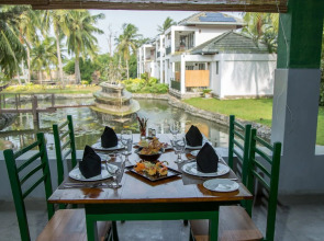 Отель Amaluna Resorts