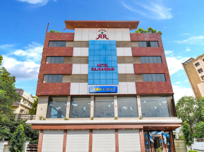 FabHotel Rajnandani Residency
