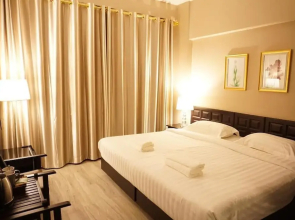 Taris Art Hotel Phrae