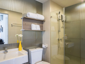 The Grass Serviced Suites by At Mind