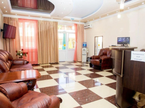 The Hloya Inn