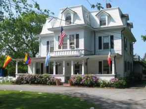 The Grassmere Inn