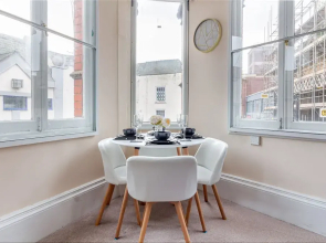 Worcester City Centre Apartment - 2 Bedrooms