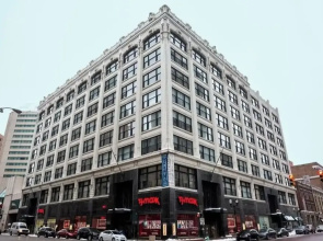 CozySuites The Block Skybridge Access