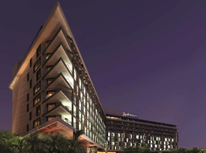 Radisson Blu Hotel, Abu Dhabi Yas Island