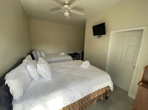 Island Comfort Bed & Breakfast