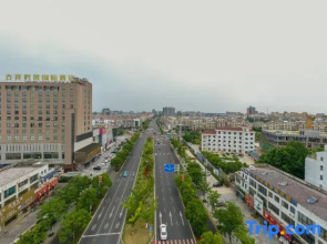 Gujing Junlai International Hotel (Chiyu Mansion Branch)