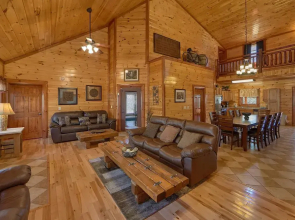Sweet Tranquility Pool Lodge Apartment 4