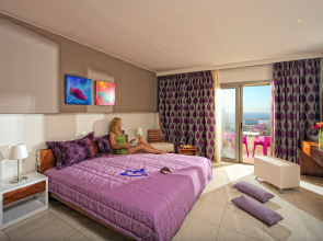 The Noverian Scenic Crete Hilltop Villa Resort & Spa