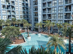Rooftop Pool Gym 600 m to Beach C161