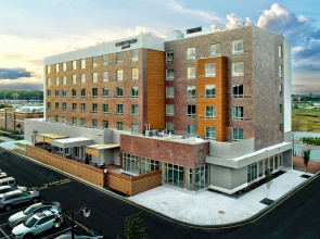 Courtyard by Marriott North Brunswick