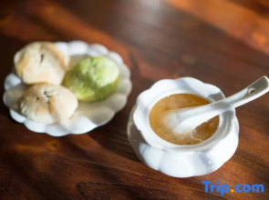 Ruyuan Mansion · Lijiang Naxi Style Garden