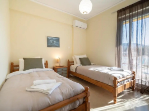 Porto Rafti 2 bedrooms 4 persons apartment by MPS