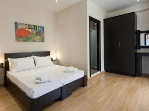 Luxurious 3-bedroom Seaside Retreat Fully Renovated April 2025
