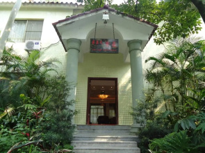 Yinzhan Hot Spring Hotel