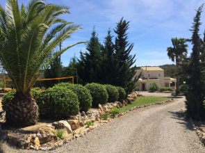 Comfortable detached child-friendly villa with private pool