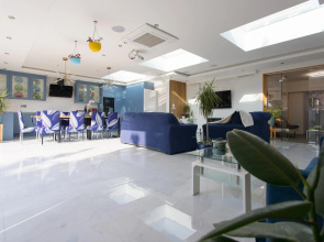 Heathrow Windsor Studios and rooms with free Wifi and Parking
