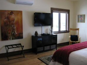 Cabin Creek Landing Bed & Breakfast