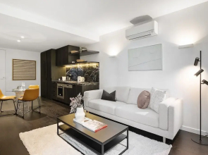 Elegant 1-bed Apartment With Premium Amenities