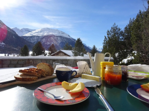 Chesa Sonnenuhr