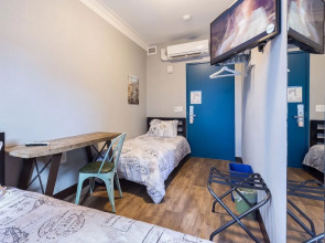 HI Los Angeles Santa Monica Hostel