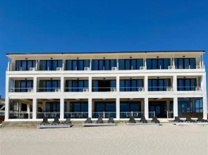 Complex Palace Beach Resort Cm