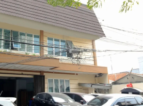 Dc Hotel Pramuka by OYO Rooms