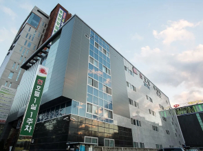 Sun Hotel