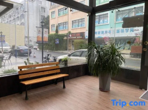 Youth Talent Apartment