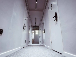 Aiva Hostel (Айва Хостел)