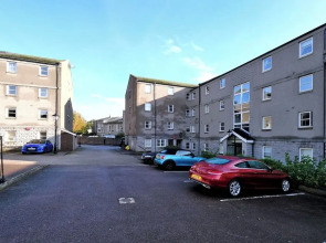 Orange Apartments - Belgrave Mansions