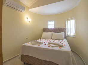 Lighthouse Apartments