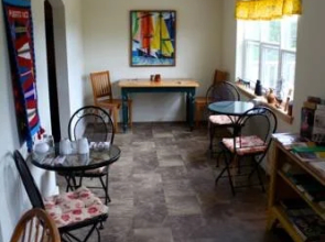 Maven Gypsy B&B +Cottages