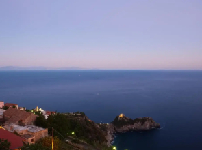Smeraldo Holiday House