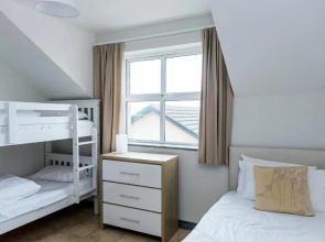 Marine Court Sea View