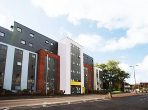 Modern Student-Only Ensuite Rooms by Exeter High Street