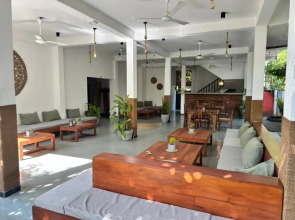 Chandima Beach Waver