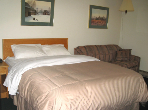 Colonial Inn