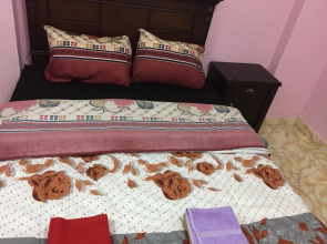 The Pyramids Inn Cheops