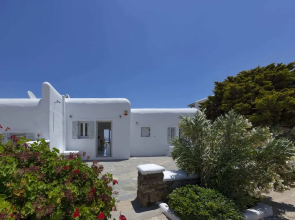 Villa in Mykonos With Sea View and Pool