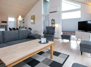 6 Person Holiday Home in Vaeggerlose