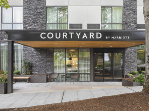 Courtyard by Marriott Seattle Northgate