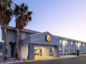 Super 8 By Wyndham Quartzsite Az