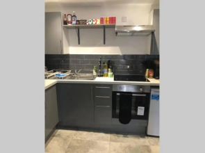 Recently Refurbished Old Town Apartment