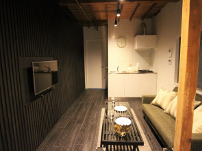 SEKAI HOTEL Tsuki