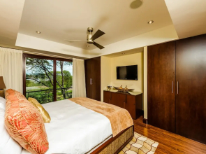 Casa Pericos 5 Br home in Peninsula Papagayo by RedAwning