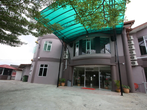 Place2Stay @ Kenyalang