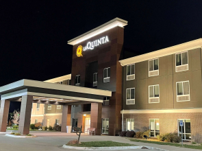 La Quinta Inn & Suites by Wyndham Ankeny IA - Des Moines IA
