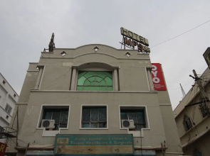 OYO Flagship 40509 Hotel Mps Residential Tower